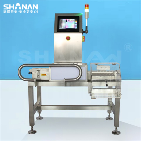 檢重秤代替人工稱重提高生產效率